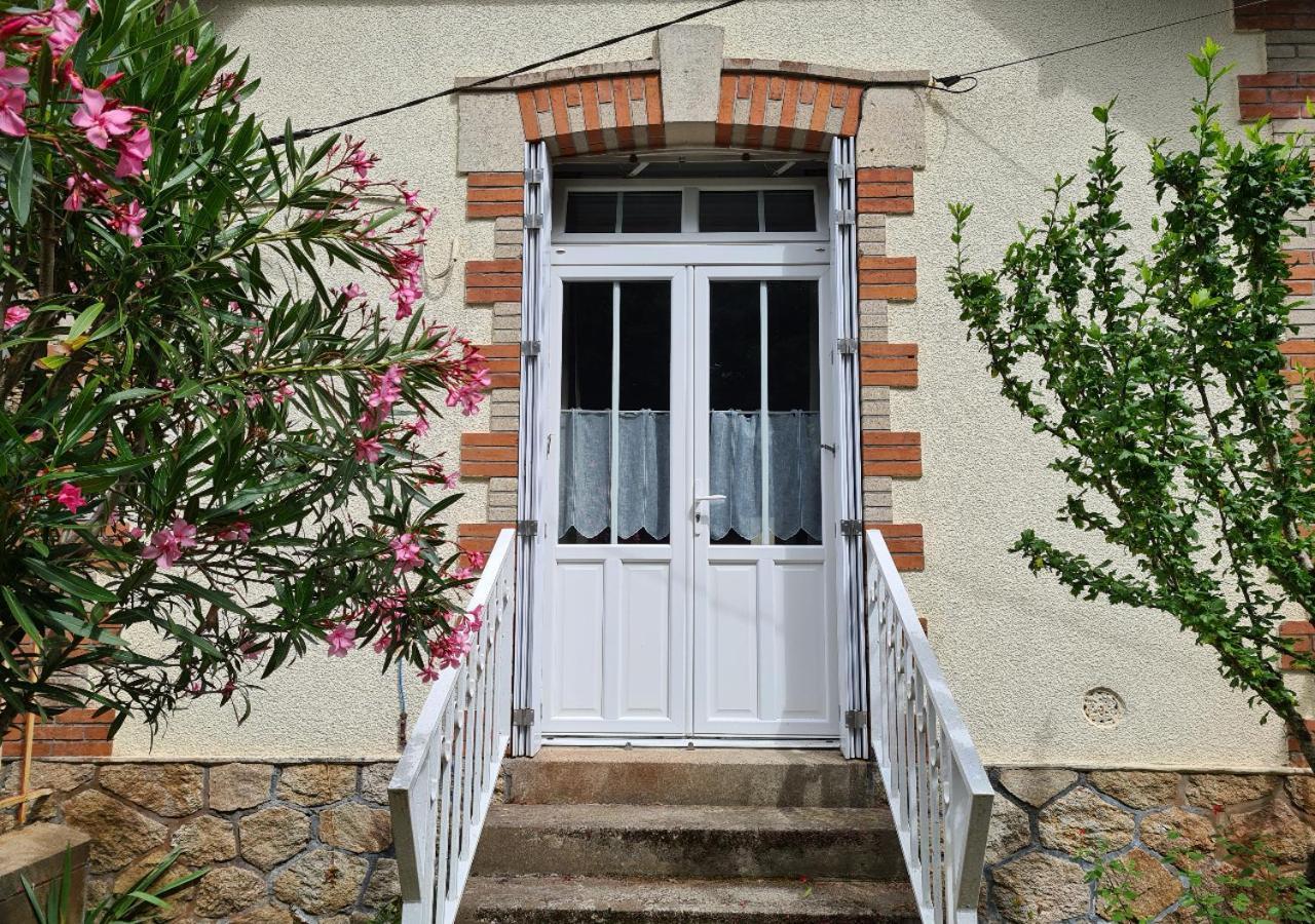 Villa Côté Jade à Saint-Michel-Chef-Chef Extérieur photo